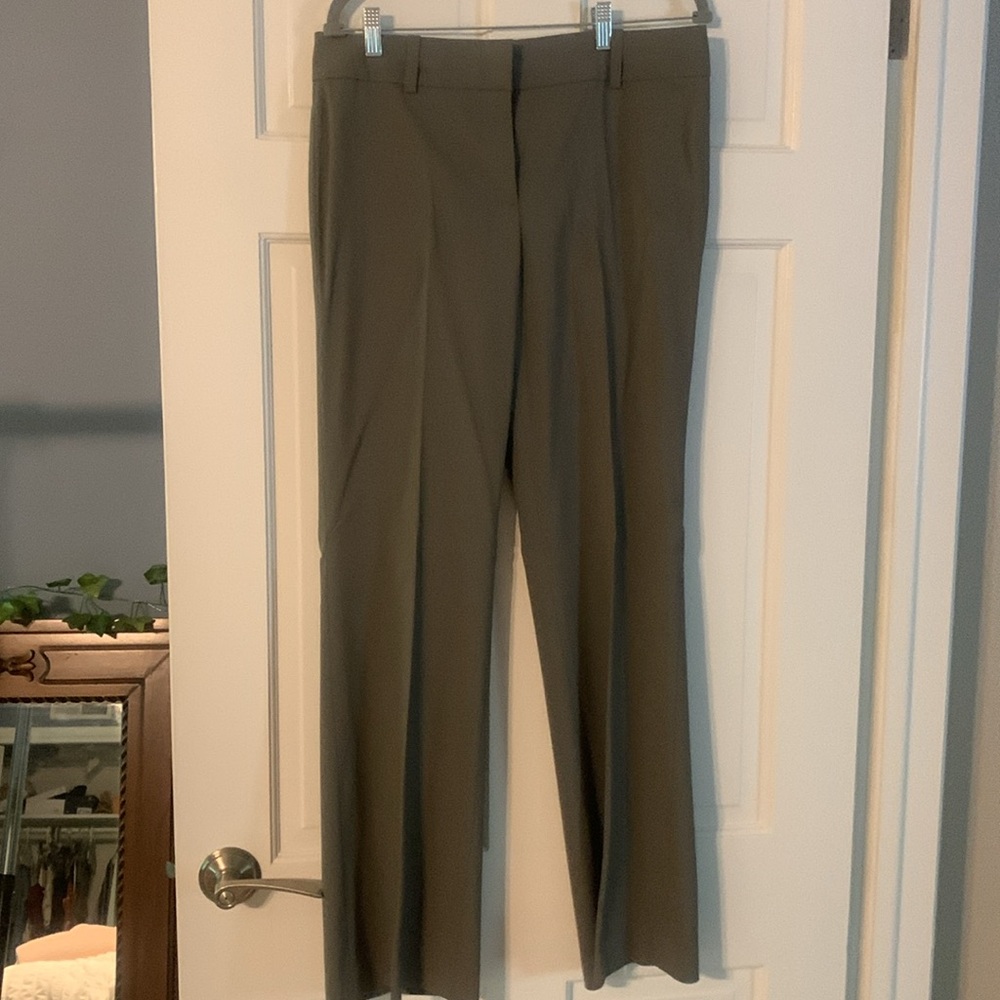 Ann Taylor slacks size 8